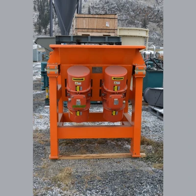 Eriez 34 in. x 65 in. Vibrating Pan Feeder