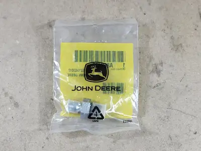NEW JOHN DEERE A852122