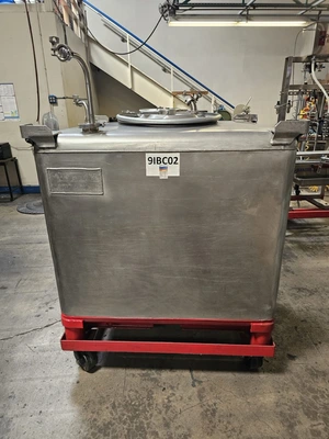 USED 1900 ACCUTEK/CHADAM 2 HEAD GRAVITY FILLER