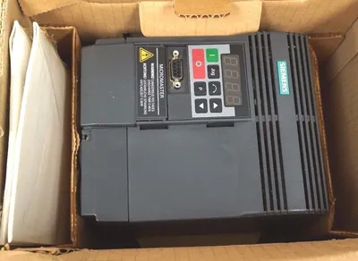 NEW SIEMENS 6SE9217-3DB40 MICROMASTER DRIVE MM300/3 6SE92173DB40