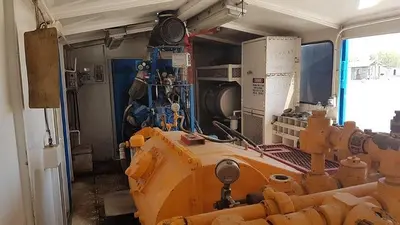 USED SJ PETRO SJ-300 TRIPLEX MUD PUMP