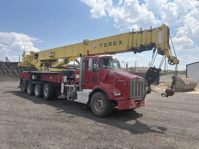 Used 2013 TEREX CROSSOVER 6000 Truck-Mounted Cranes Texas US | Proxy Equipment #1558025