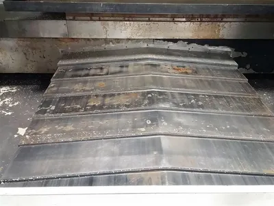 1996 HAAS VF-8 Vertical Machining Centers | Lion Machinery (8)