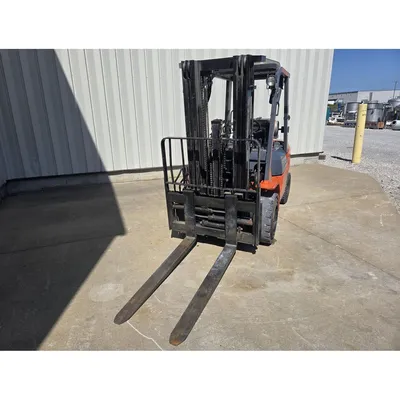 USED TOYOTA 7FGU30