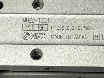 USED SMC PARALLEL AIR GRIPPER 2-FINGER DOUBLE-ACTING