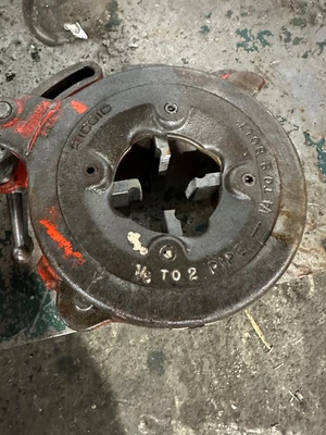 RIDGID 1157 PIPE THREADER