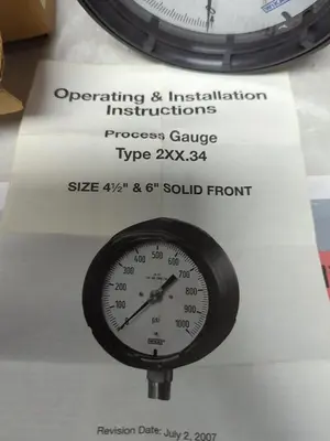 New | in-Stock WIKA TYPE 2XX.34 Universal Pressure Meters Ohio US | Surplus Asset Holdings #1236385