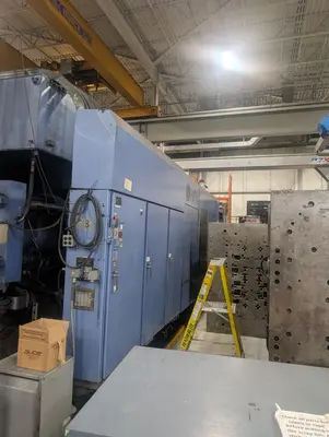 1998 HPM MLH2200 Injection Molding Machines | ListingHippo (6)
