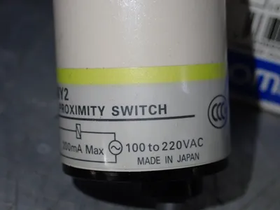 NEW OMRON E2KC25MY2
