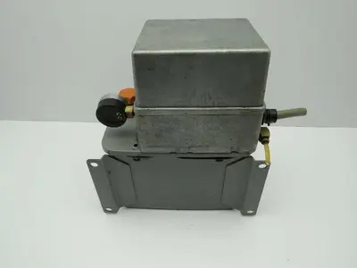 Showa LCB1 5433 Lubricator Pump 100V 1Ph