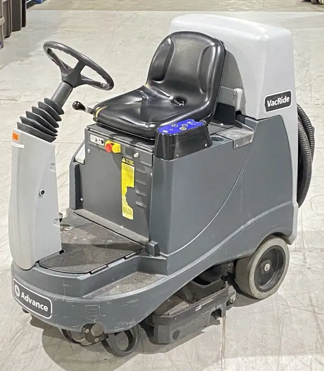 Used Nilfisk Advance VACRIDE 3400-C Ride On Electric Sweeper NO BATTERY Sweepers Michigan US | Maverick Industrial Sales #1402225