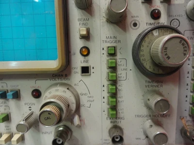 USED HEWLETT PACKARD 1743A