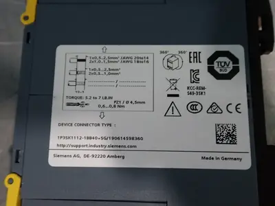 NEW SIEMENS 3SK11121BB40