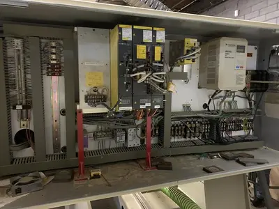KOMO VR-508 MACH ONE 5′ x 8′ MOVING TABLE 3-AXIS CNC ROUTER