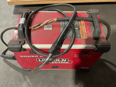 Used LINCOLN ELECTRIC POWER WAVE® C300 ADVANCED PROCESS WELDER Arc Welders Michigan US | Miedema Asset Management Group #1423498
