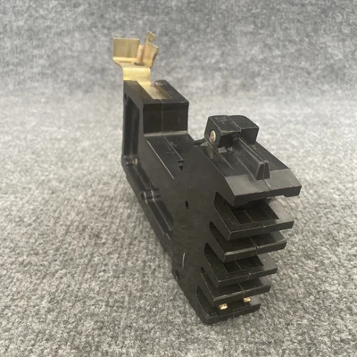Used Square D FY-14020-A Circuit Breakers California US | Davliegogo LLC #1705645