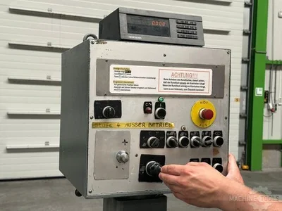 USED 1980 SCHARMANN TDV 80
