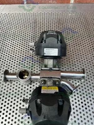 USED 2 ITT PURE FLO ADVANTAGE 4 - WAY DIAPHRAGM VALVE W/ 1" SANITARY FITTING