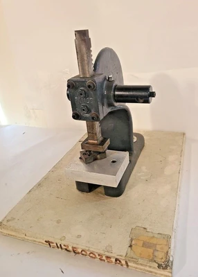 _UNKNOWN_ _UNKNOWN_ Punch Presses | Amiron Machinery (4)