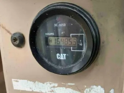 1998 Caterpillar 140HNA