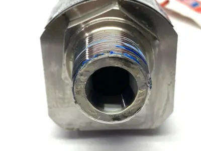 USED LESER SAFETY RELIEF VALVE 3/4" NPT INLET 1" NPT OUTLET 50PSI
