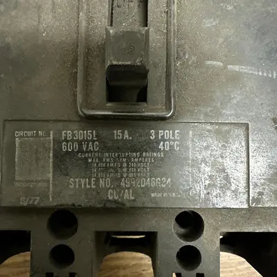 Used WESTINGHOUSE FB3015L Circuit Breakers | Surplus Asset Holdings #1189059