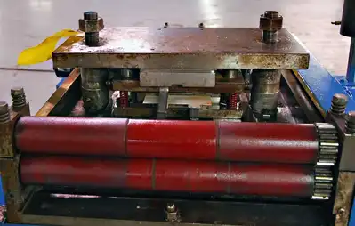 5 Ton x 1/2″ 2-Post LOCKFORMER Mechanical Cut-Off Press