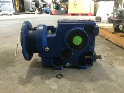 MOTOVARIO 0052805 Right Angle Worm Gear Speed Reducer 68.6:1