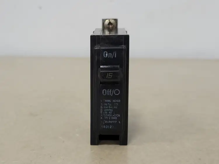 Used COMMANDER BQL115 Switchgears British Columbia CA | Lenmark #239988
