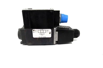 NEW RACINE FD4-DAHS-701SE-32-0386 CONTROL VALVE 655334 FD4DAHS701SE320386