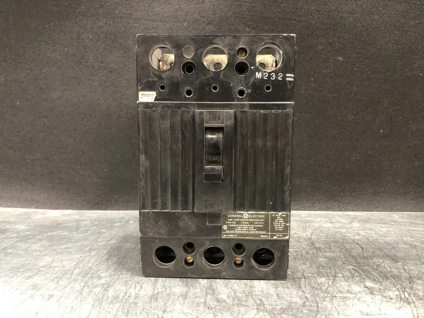 150 Amp, 3 Pole, 240 Volts Circuit Breaker