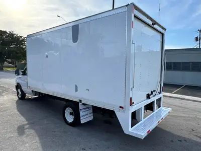 Used 2023 FORD E-450 Box trucks Florida US | Truck and Van Outlet #1509144