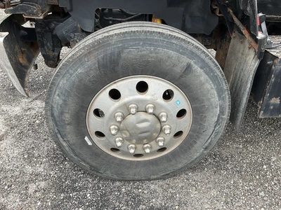 USED 1997 GMC C7500