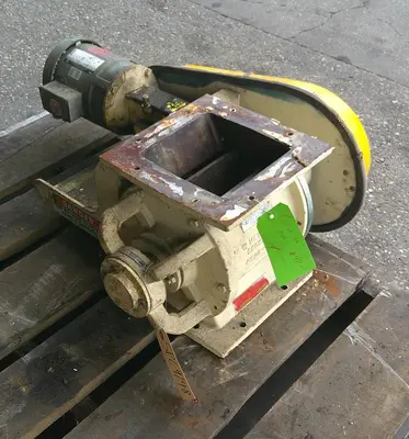 SPC9148  Valve 8 x 8 HD CS Wm Meyer rotary airlock feeder