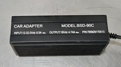Car Adapter BSD-90C Input 12-32VDC 9.54A output 19VDC 4.74A (BIN241)