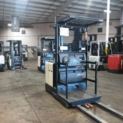 USED 2016 CROWN SP3510-30