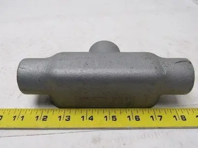 Appleton Unilet 1 T Form 35 Conduit Body Box Enclosure W/ Cover and Gasket