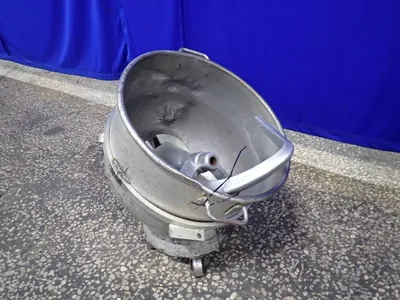 Mixing Bowl W/ Attachments