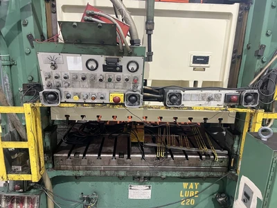 USED 1980 MINSTER MINSTER E2-200-72-42 PRESS