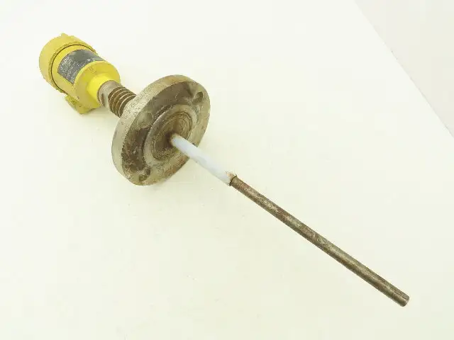 Used VEGA CAP _UNKNOWN_ Sensors | Arrow Industrial #558399