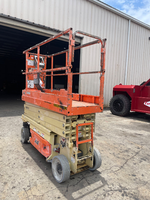 USED 2015 JLG 2632ES