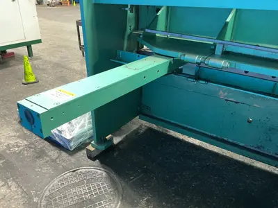 Used PIRANHA _UNKNOWN_ Power Squaring Shears (Inch) Ohio US | HGR 24 #1345422