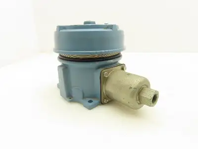 United Electric Controls J120-164 Pressure Switch 480VAC 15A 4-200PSI  3/4"NPT