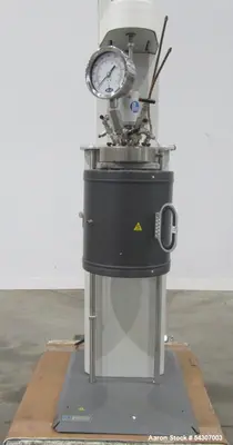 Parr 4526 Bench Top Reactor 2L 350°C 1900 PSI Laboratory Reactor System