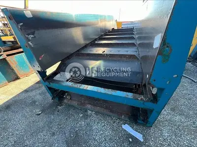 Unknown Manufacturer: Used Combo Infeed Conveyor with Pit