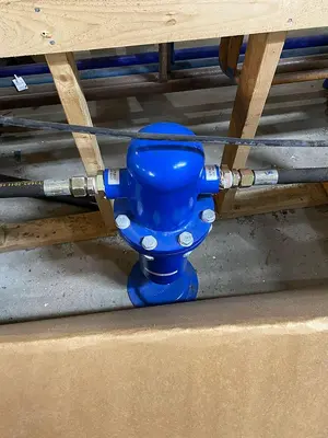 Water-Blow Molding Machine