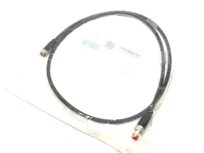 NEW BECKHOFF DOUBLE ENDED POWER CABLE M8 4-PIN 1M LENGTH
