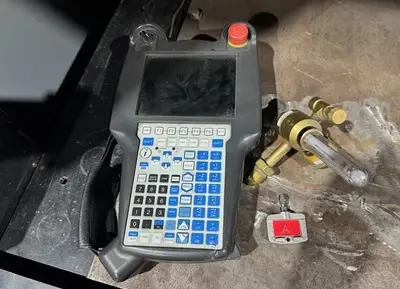 Used 2015 LINCOLN ELECTRIC AUTO-MATE 5 WITH FANUC ARC MATE 0IB ROBOTS AND R-30IB MATE CONTROL Robotic Welding Cells | Harbor Machinery Inc. #1283398