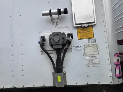 USED 2008 UTILITY 53FT