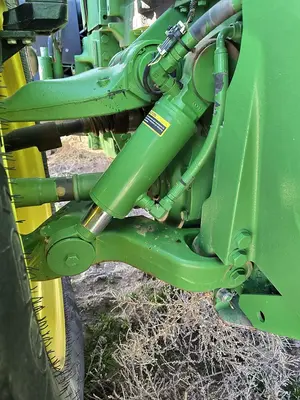 USED 2011 JOHN DEERE 8285R